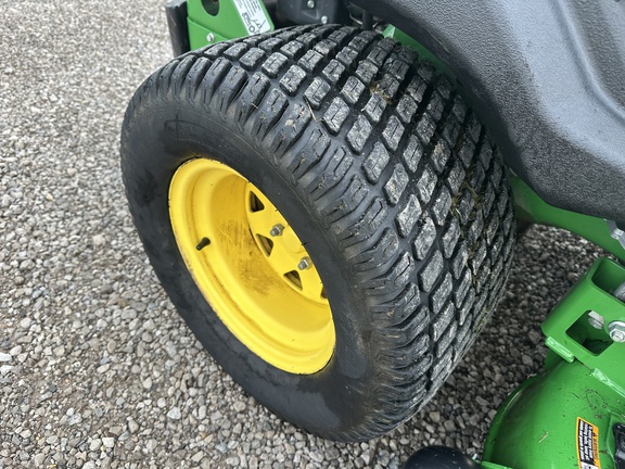 2023 John Deere Z920M Mower/Zero Turn