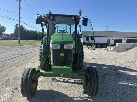 2014 John Deere 6105D Tractor
