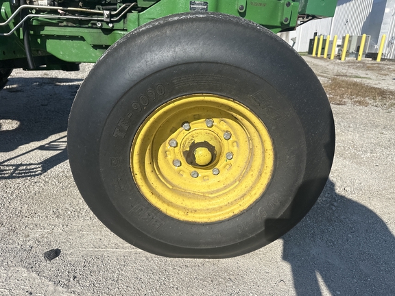 2014 John Deere 6105D Tractor