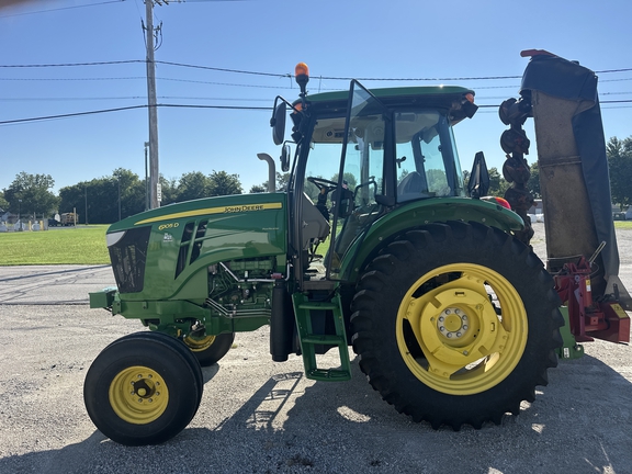 2014 John Deere 6105D Tractor