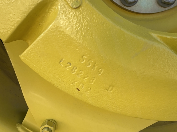 2014 John Deere 6105D Tractor