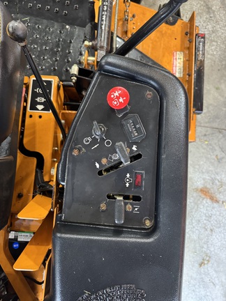 2001 Woods M2560 Mower/Zero Turn