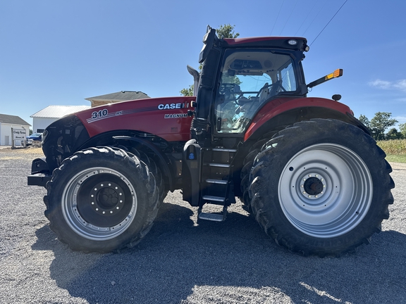 2021 Case IH 310 Tractor