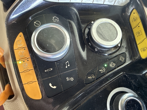 2021 Case IH 310 Tractor
