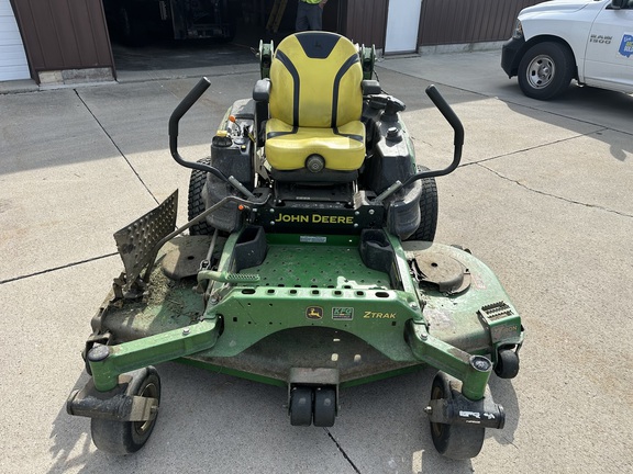 2018 John Deere Z950M Mower/Zero Turn