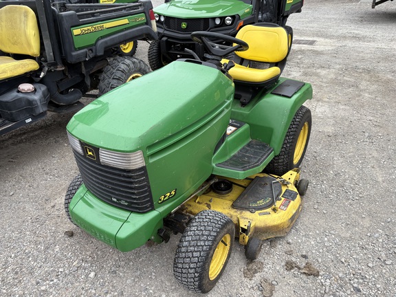 2001 John Deere 325 Garden Tractor