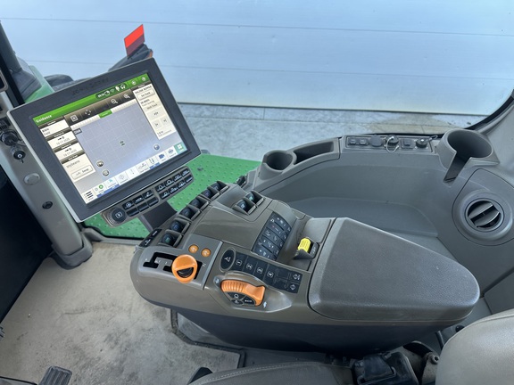 2023 John Deere 9R 640 Tractor 4WD