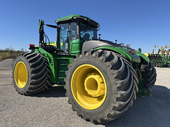 2023 John Deere 9R 640 Tractor 4WD