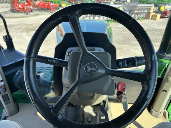 2023 John Deere 9R 640 Tractor 4WD