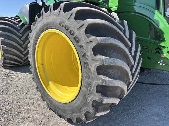 2023 John Deere 9R 640 Tractor 4WD