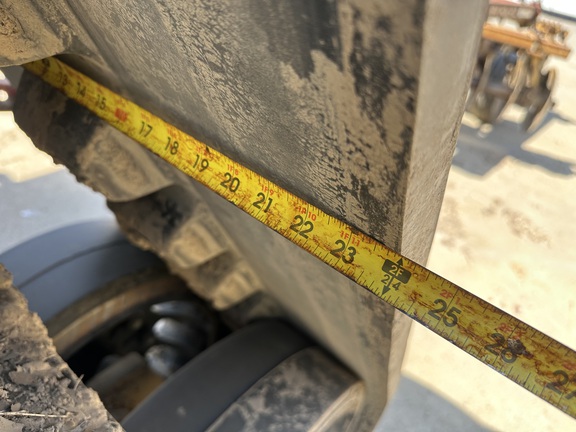 2022 Case IH Magnum 400 FPS RowTrac Tractor Rubber Track