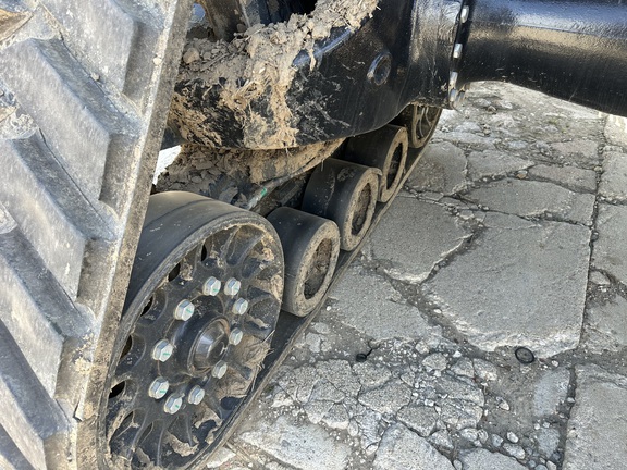 2022 Case IH Magnum 400 FPS RowTrac Tractor Rubber Track