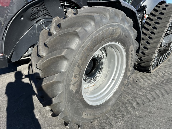 2022 Case IH Magnum 400 FPS RowTrac Tractor Rubber Track