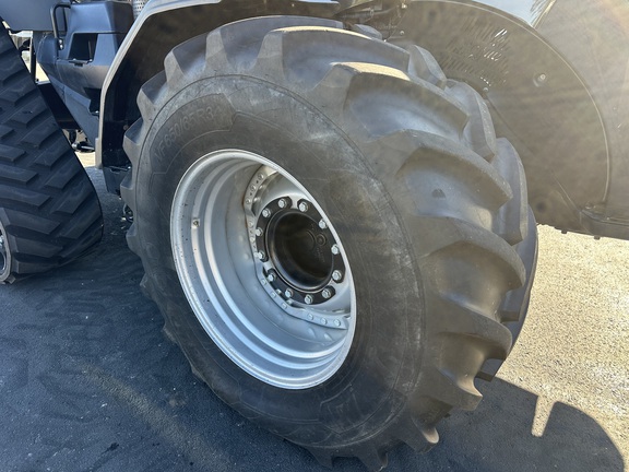 2022 Case IH Magnum 400 FPS RowTrac Tractor Rubber Track