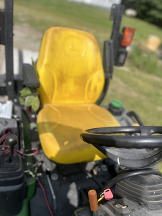 2019 John Deere 1025R Tractor Compact