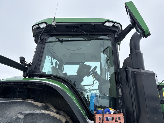 2023 John Deere 8R 410 Tractor