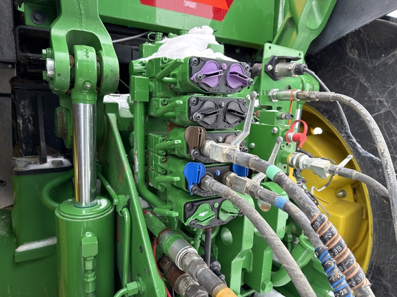 2023 John Deere 8R 410 Tractor