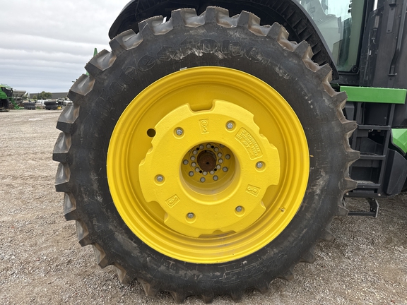 2023 John Deere 8R 410 Tractor