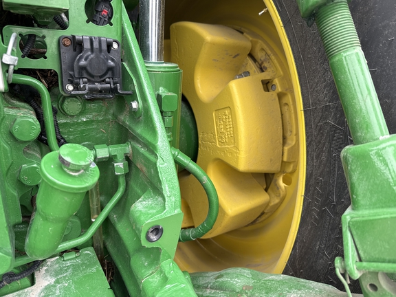 2023 John Deere 8R 410 Tractor