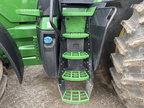 2023 John Deere 8R 410 Tractor
