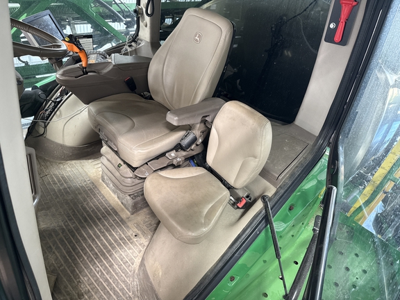 2021 John Deere R4038 Sprayer/High Clearance