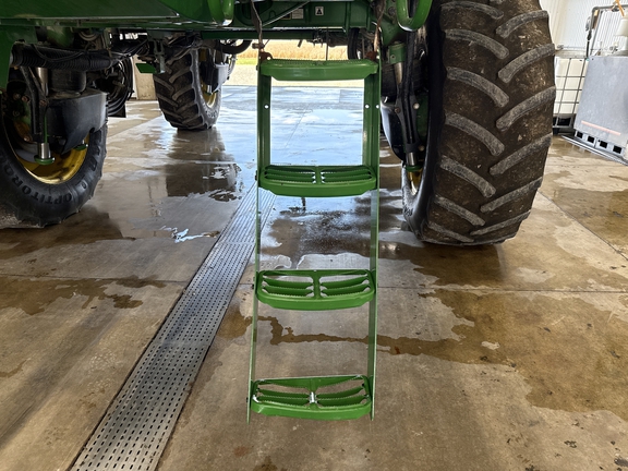 2021 John Deere R4038 Sprayer/High Clearance
