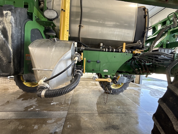 2021 John Deere R4038 Sprayer/High Clearance