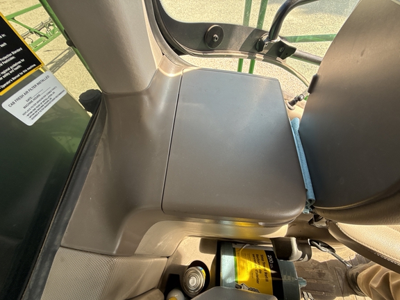 2020 John Deere R4044 Sprayer/High Clearance