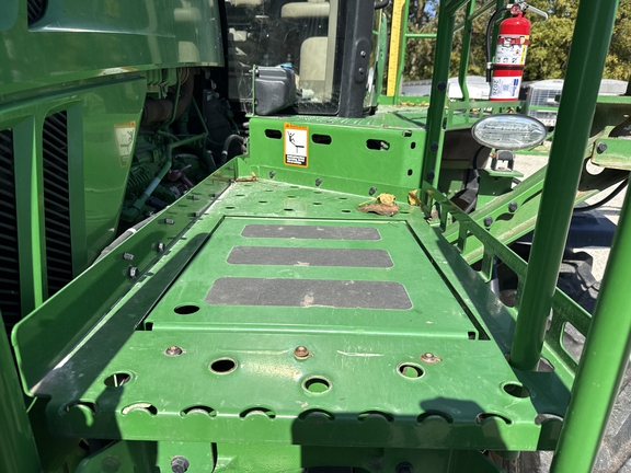 2020 John Deere R4044 Sprayer/High Clearance