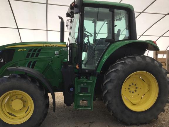 2018 John Deere 6110M Tractor