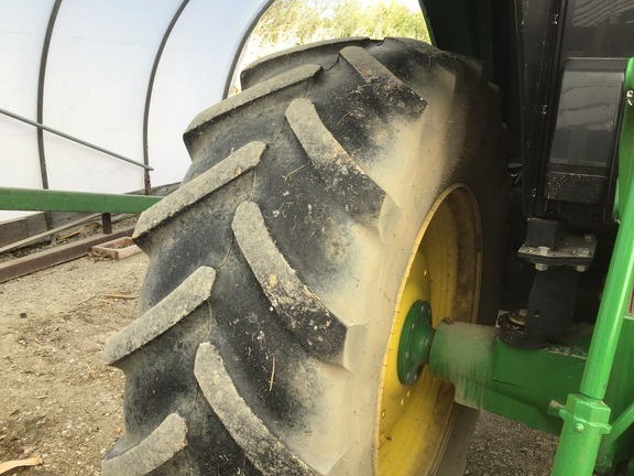 2018 John Deere 6110M Tractor