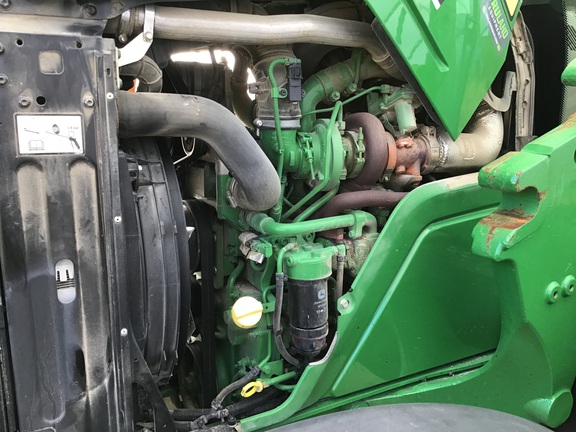 2018 John Deere 6110M Tractor