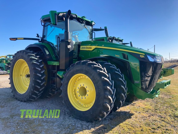 2022 John Deere 8R 340 Tractor