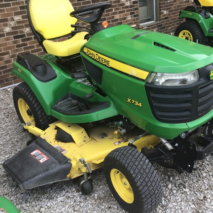 2014 John Deere X734 Garden Tractor