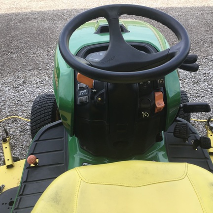 2014 John Deere X734 Garden Tractor