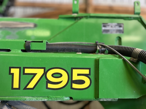 2021 John Deere 1795 Planter