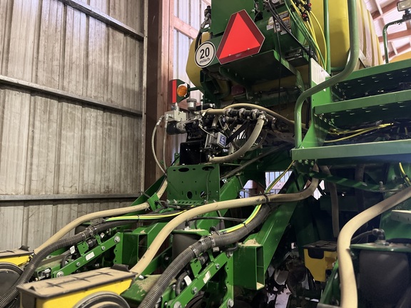 2021 John Deere 1795 Planter