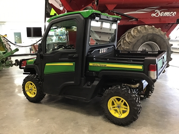 2019 John Deere XUV 835R ATV