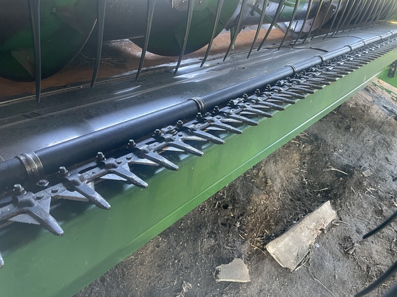 1998 John Deere 925 Header Combine