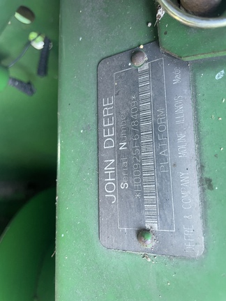 1998 John Deere 925 Header Combine