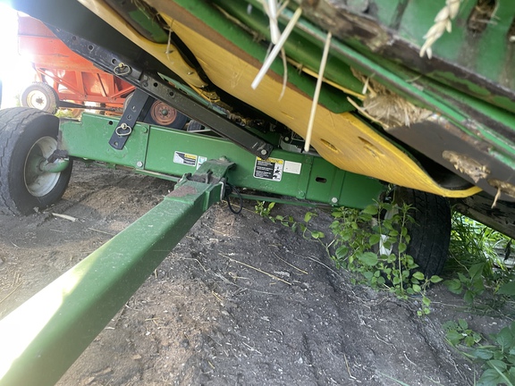 1998 John Deere 925 Header Combine