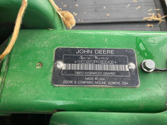 2019 John Deere 745FD Header Combine