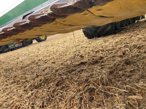 2019 John Deere 745FD Header Combine