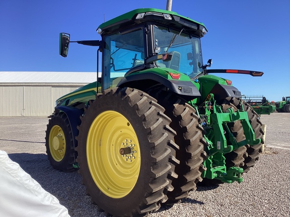 2022 John Deere 8R 280 Tractor