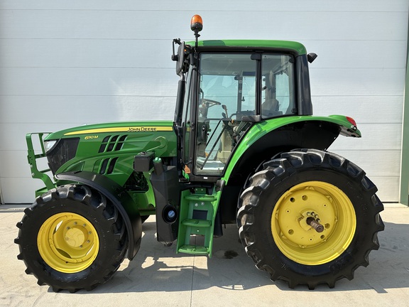 2019 John Deere 6110M Tractor