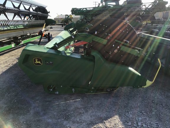 2023 John Deere RD40F Header Combine