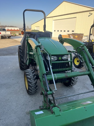 2010 John Deere 3320 Tractor Compact