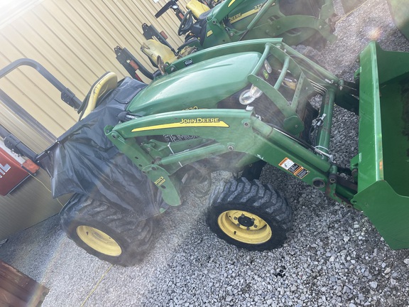 2010 John Deere 3320 Tractor Compact