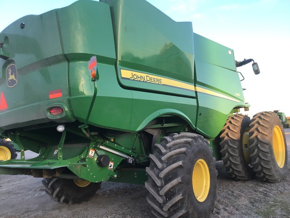 2021 John Deere S760 Combine