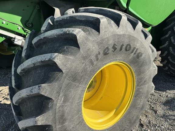 2021 John Deere S760 Combine